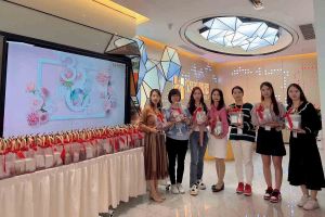 不负好春光，巾帼绽芳华——乐玩体育在线（中国）集团庆祝三八妇女节活动