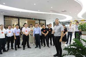 热烈欢迎广东省人大常委会2023年全国人大代表一行莅临乐玩体育在线（中国）集