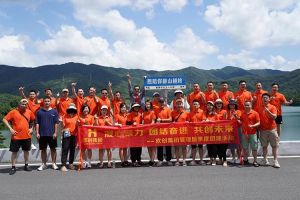 乐玩体育在线（中国）集团管理层季度培训总结会议&团建活动欢乐举行