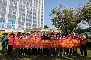 为绿美充“植” 为党旗添彩 | 乐玩体育在线（中国）集团党支部联合多支部开展